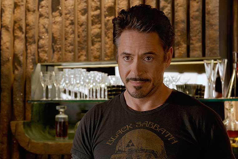 Robert Downey Jr. (Tony Stark) em Os Vingadores (2012)