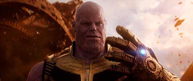 Thanos com a Manopla do Infinito Vingadores: Guerra Infinita (2018)