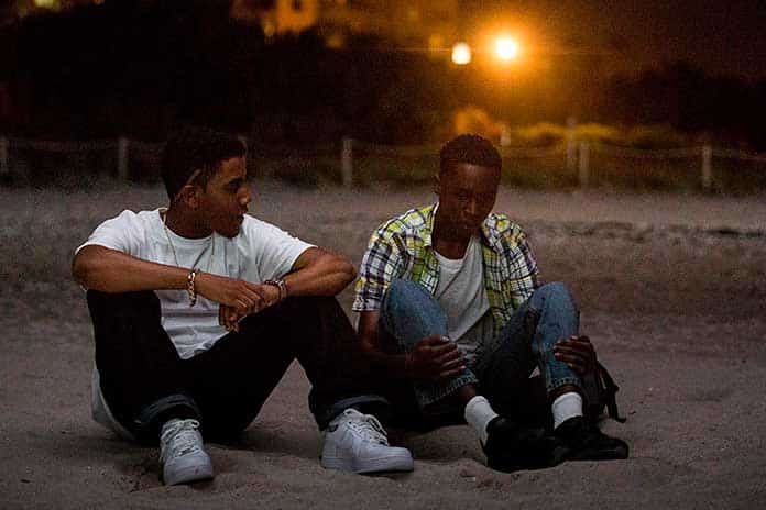 Moonlight Sob a Luz do Luar (2016)