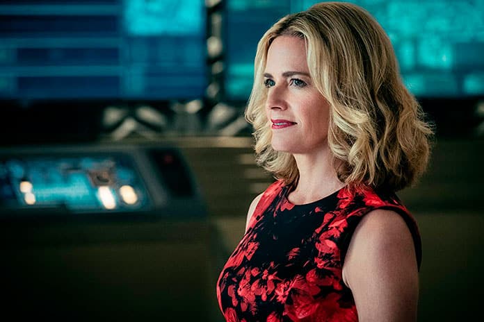 Madelyn Stillwell (Elisabeth Shue)