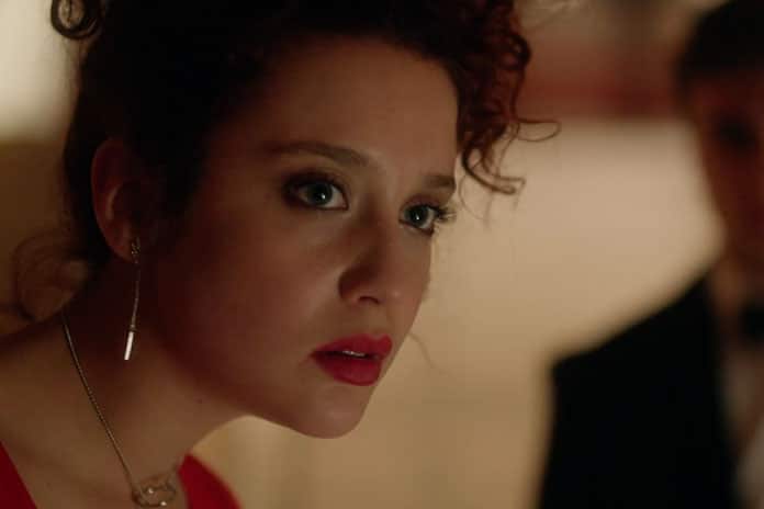 Marina (María Pedraza)