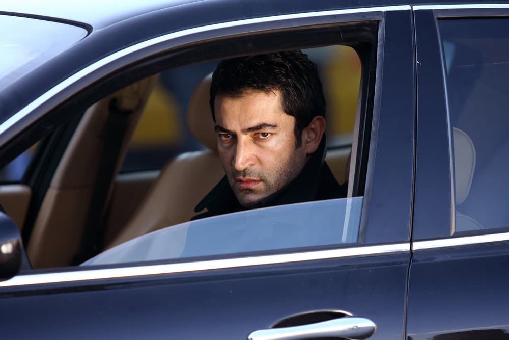 Ezel (2009 – 2011)