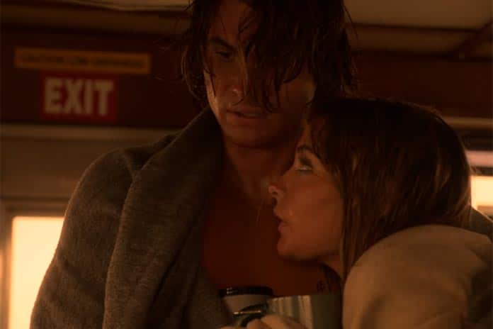 Fuga na tempestade tropical Outer Banks