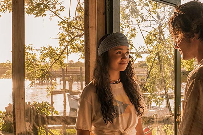 Madison Bailey é Kiara