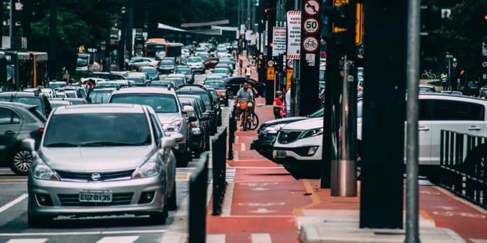 Carros na Rua em São Paulo