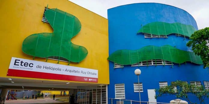 Etec de Heliópolis - Arquiteto Ruy Ohtake