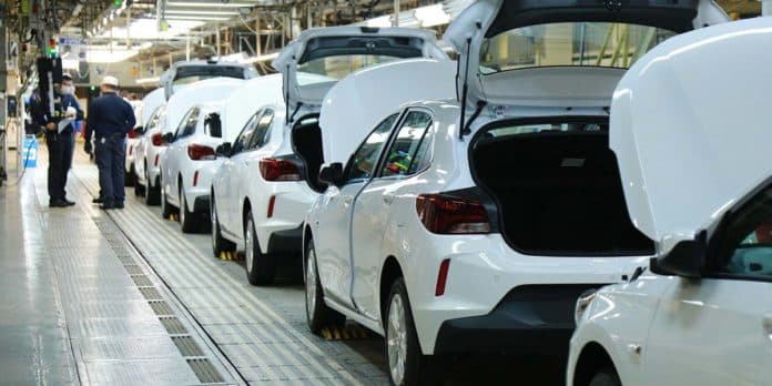 Fabricação de veículos pela GM