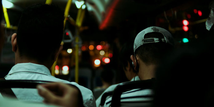 Pessoas no Transporte Público